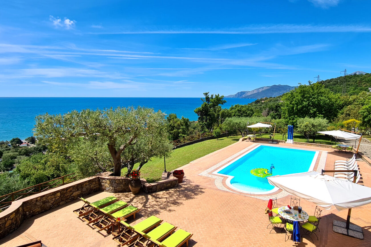 rent a villa in italy amalfi coast cilento